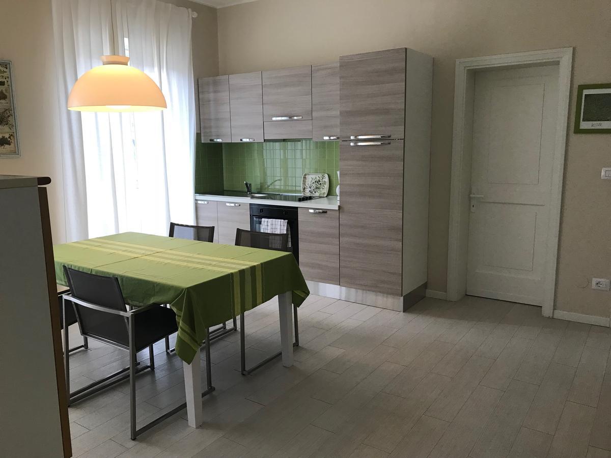 Residenza Le Logge Apart otel Torri Del Benaco Dış mekan fotoğraf